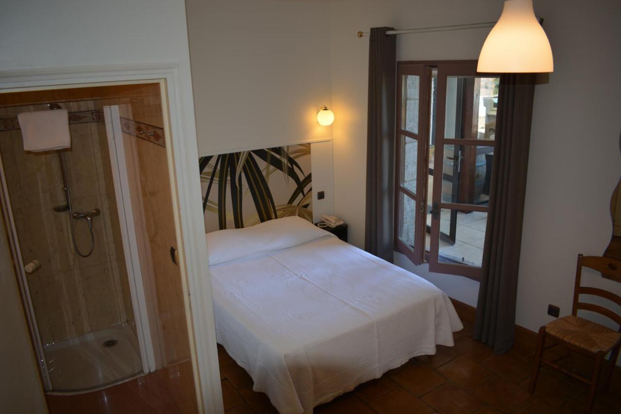 Hotel Des Consuls Castelnau-de-Montmiral Zewnętrze zdjęcie